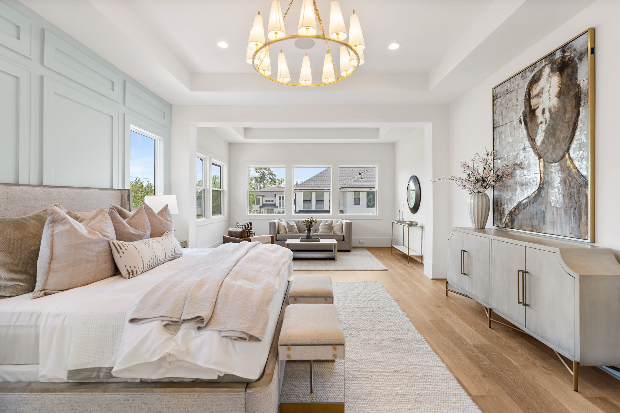 1407 Martin Street Houston, TX 77018 - Photo 31 of 44 From this angle, the scale of the suite and its connection to the sitting area are fully appreciated, creating a comfortable yet sophisticated private space.