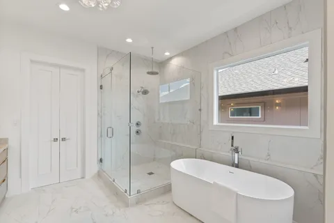 $1,799,000 | 1407 Martin Street, Houston, TX 77018