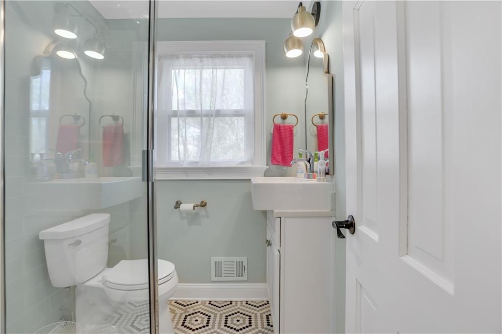 3873 Chamblee Dunwoody Road Atlanta, GA 30341 - Photo 18 of 40