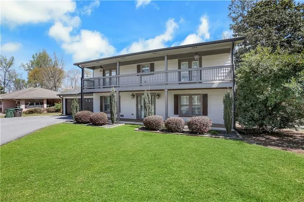 $799,900 | 3873 Chamblee Dunwoody Road, Atlanta, GA 30341