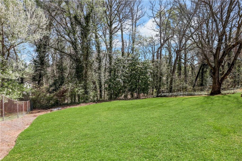 3873 Chamblee Dunwoody Road Atlanta, GA 30341 - Photo 37 of 40