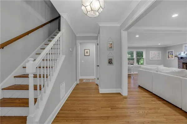 $799,900 | 3873 Chamblee Dunwoody Road, Atlanta, GA 30341