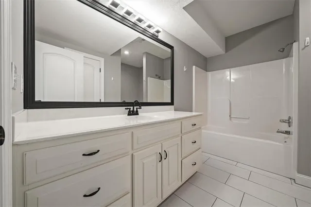 $589,000 | 604 Canyon Drive, Pleasant Hill, MO 64080