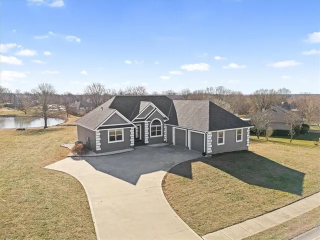 $589,000 | 604 Canyon Drive, Pleasant Hill, MO 64080