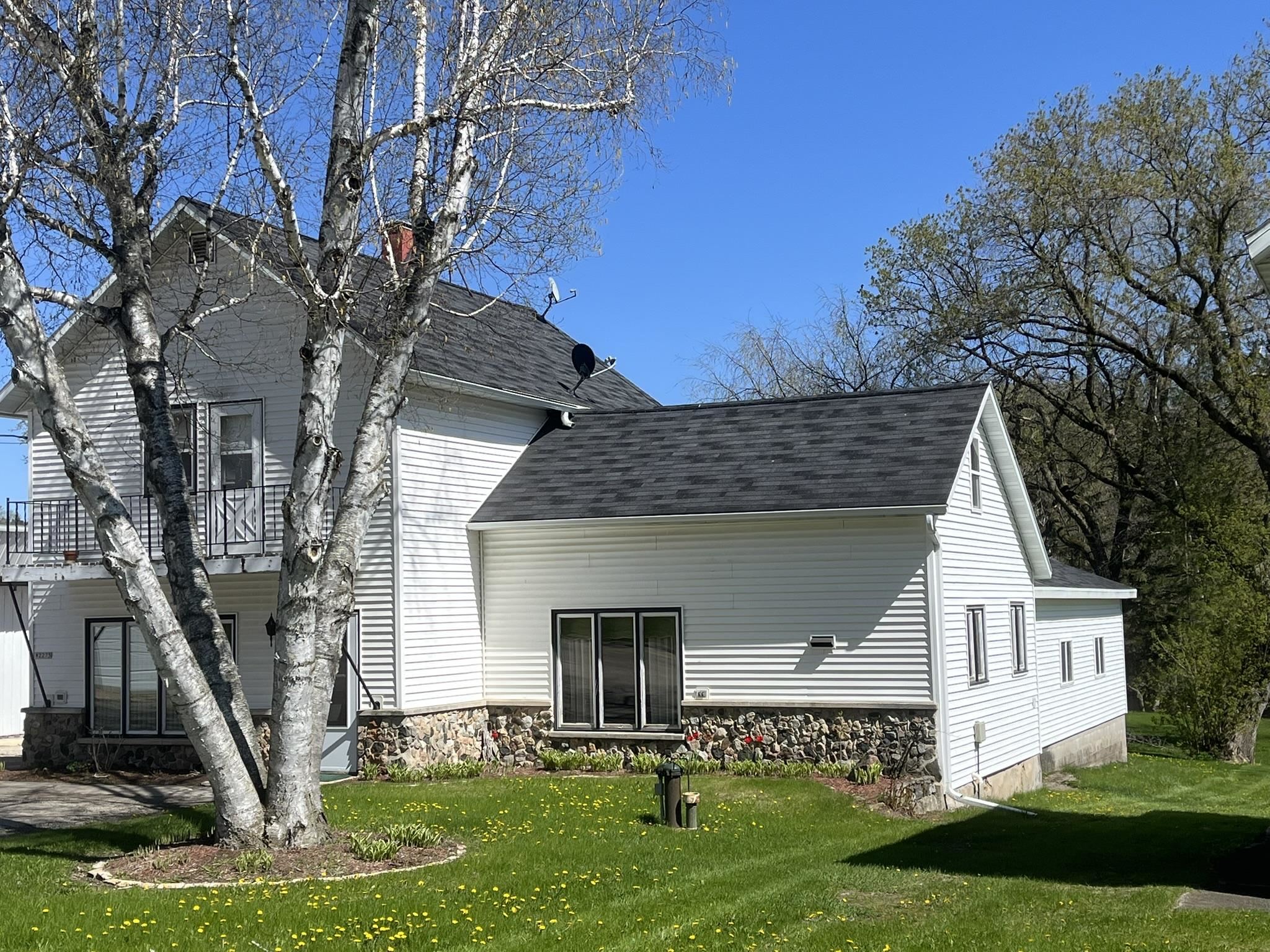 W2275 Highway 22 Gillett, WI 54124 - Photo 5 of 52