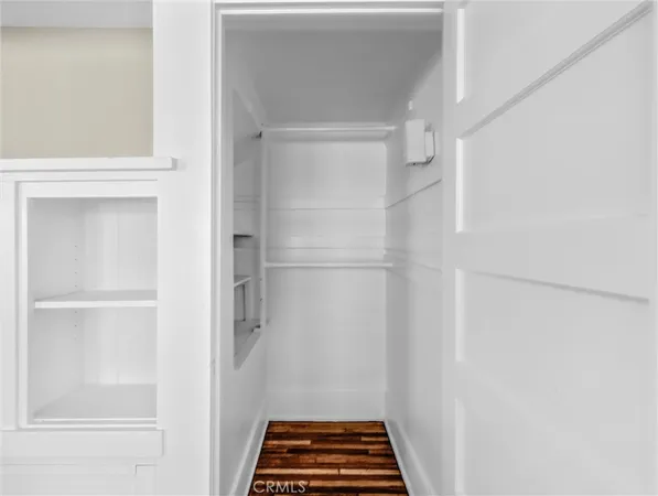 a walk in closet
