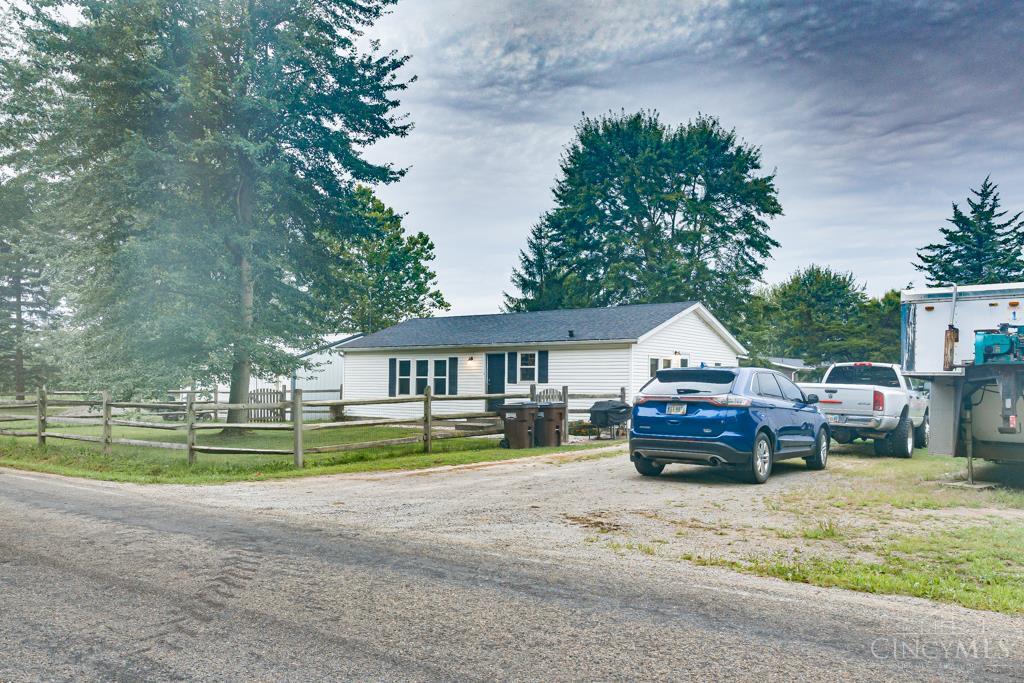 922 Nauvoo Road Clarksville, OH 45113 - Photo 2 of 24 Gallery Image 2