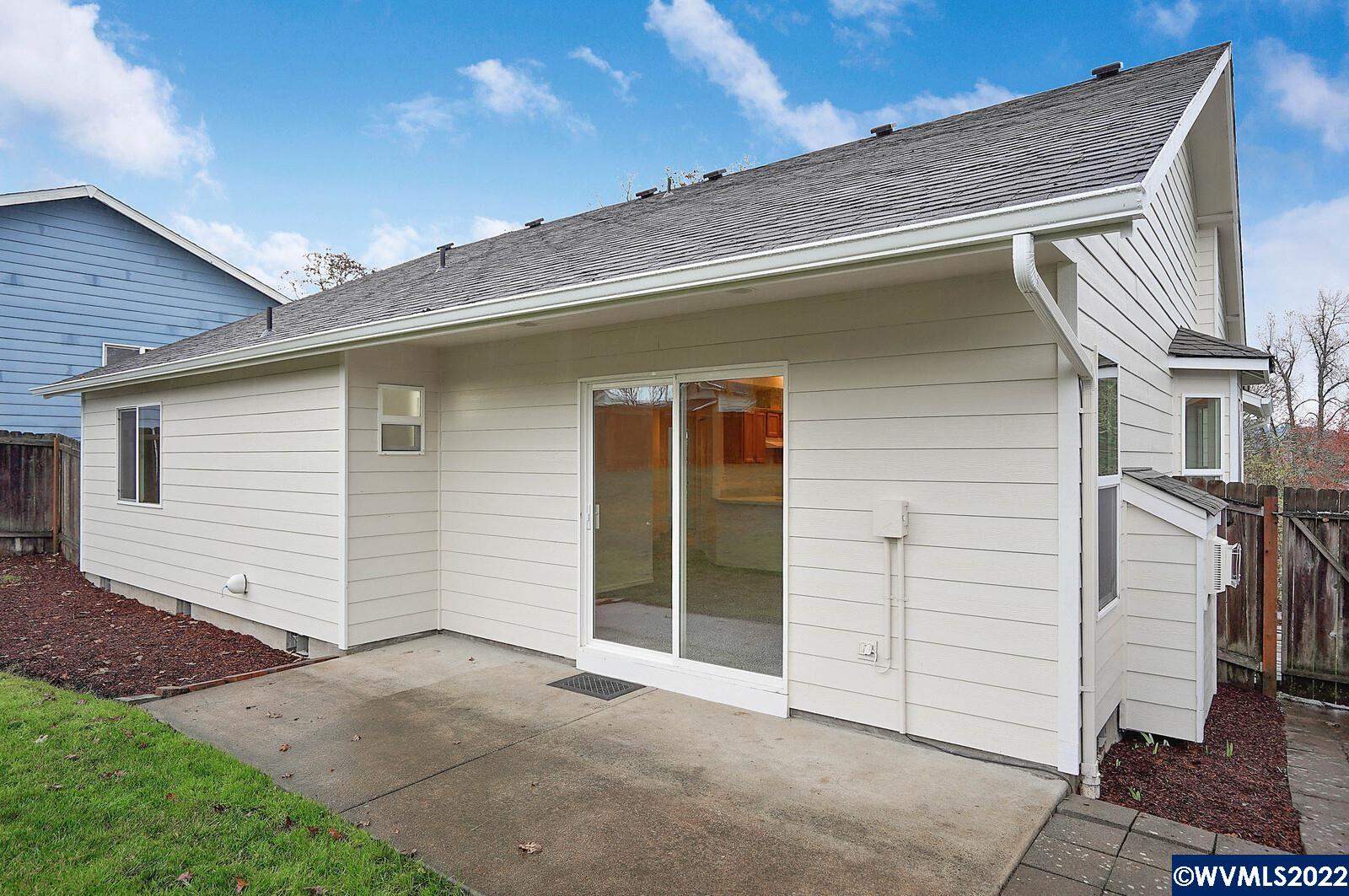 242 Southwest Harder Avenue Dallas, OR 97338 - Photo 23 of 28 Gallery Image 23
