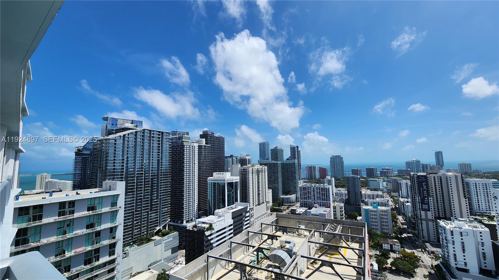 185 Southwest 7th Street, Unit 3814 Miami, FL 33130 - Photo 15 of 17 SE - Brickell Skyline + Water views