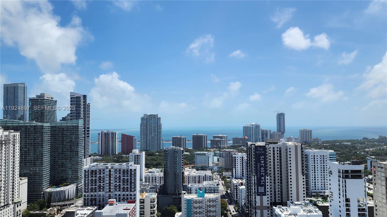 185 Southwest 7th Street, Unit 3814 Miami, FL 33130 - Photo 17 of 17 South - Brickell + Bay View