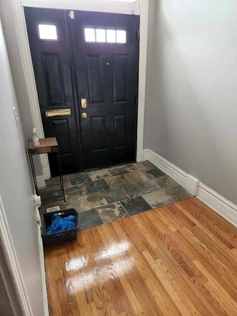 2663 West Maypole Avenue Chicago, IL 60612 - Photo 2 of 15 a view of empty room