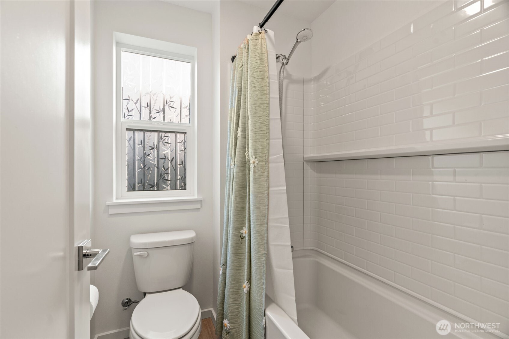 3915 198th Street Southeast, Unit F4 Bothell, WA 98012 - Photo 14 of 38 a bathroom with a toilet and a shower