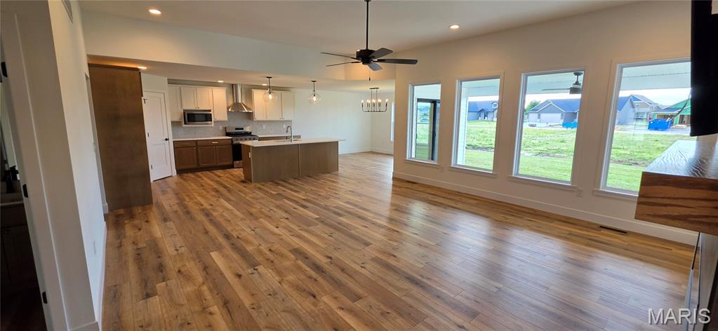 308 Rumsfeld Drive Troy, IL 62294 - Photo 9 of 84