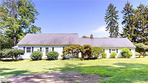 $649,900 | 9601 Metcalf Road, Waite Hill, OH 44094
