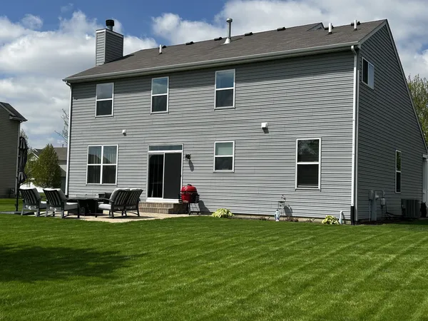 $525,000 | 3463 Ayres Drive, Aurora, IL 60506