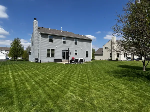 $525,000 | 3463 Ayres Drive, Aurora, IL 60506