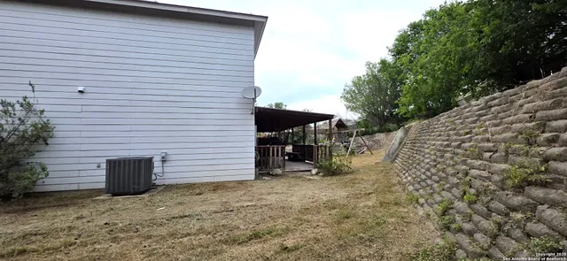 a view of a outdoor space