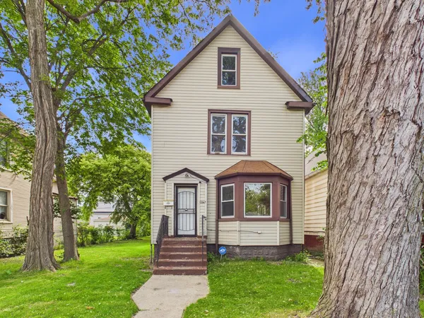 $119,900 | 12047 South Michigan Avenue, Chicago, IL 60628