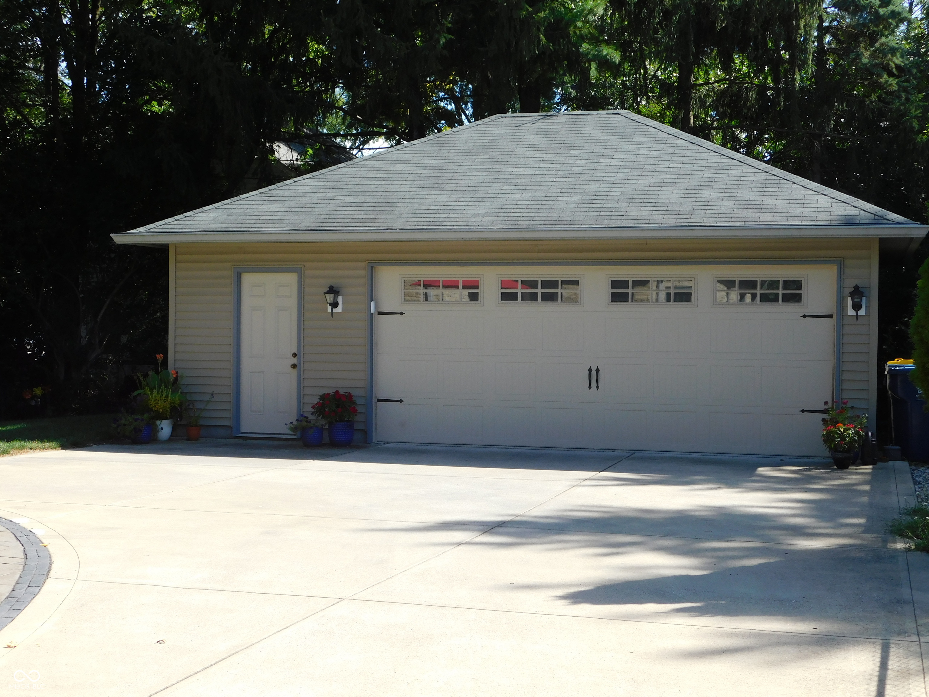 1725 Kessler Blvd E Drive Indianapolis, IN 46220 - Photo 33 of 36