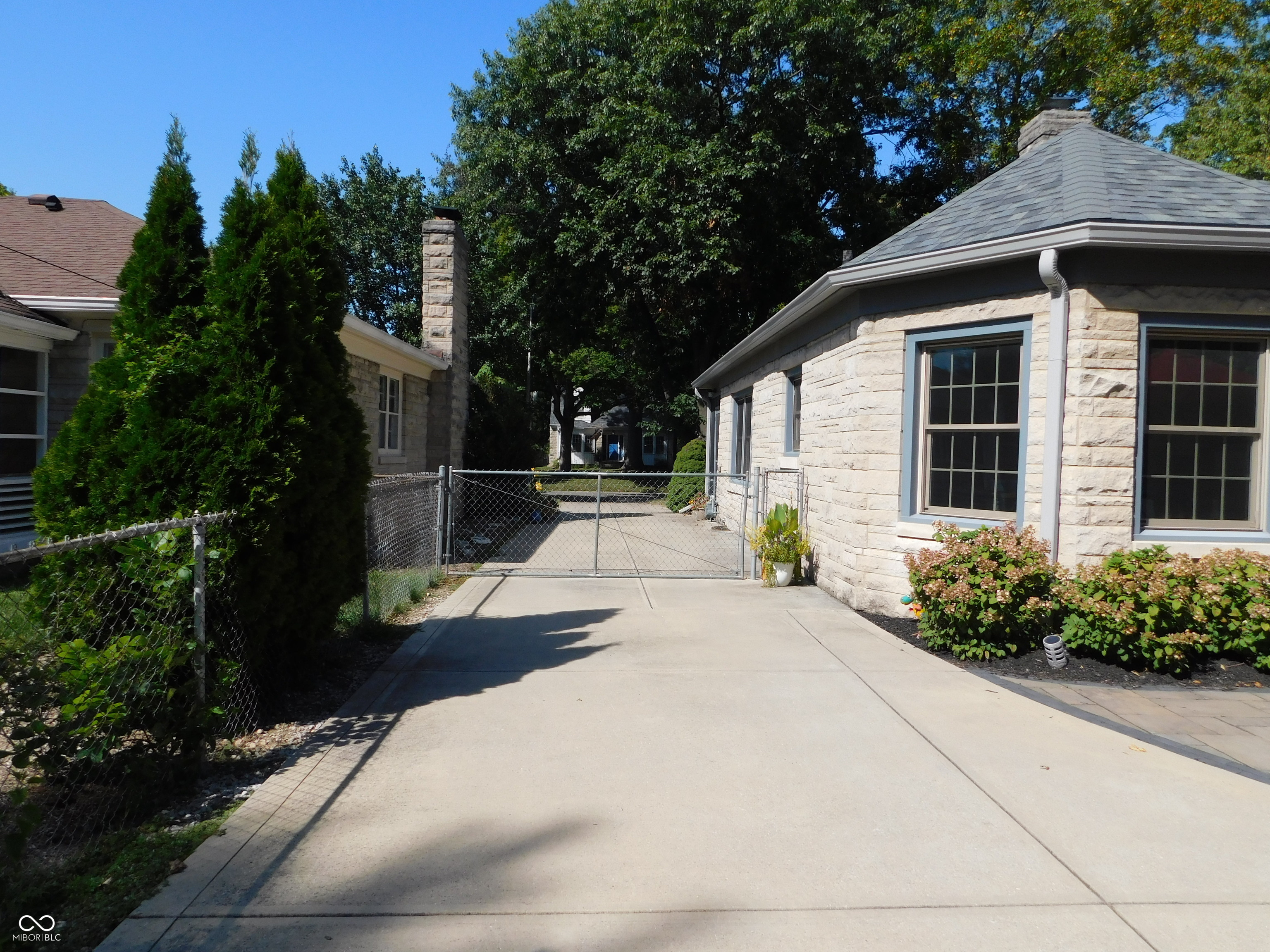 1725 Kessler Blvd E Drive Indianapolis, IN 46220 - Photo 36 of 36