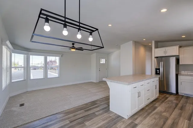 $204,900 | 1650 Villa Avenue, Unit 48, Clovis, CA 93612