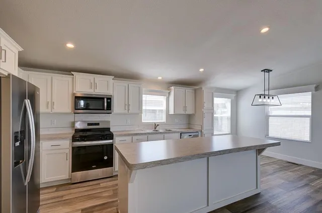 $204,900 | 1650 Villa Avenue, Unit 48, Clovis, CA 93612