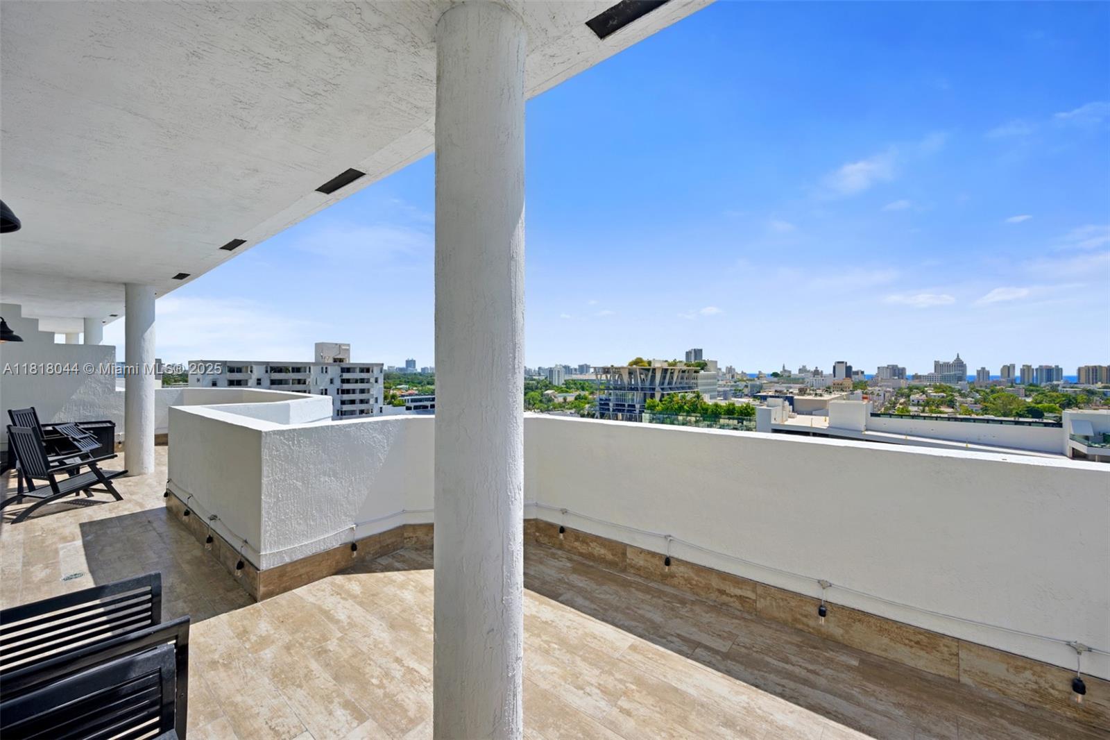 1621 Bay Road, Unit PH3 Miami Beach, FL 33139 - Photo 21 of 24 a view of a terrace with sky view