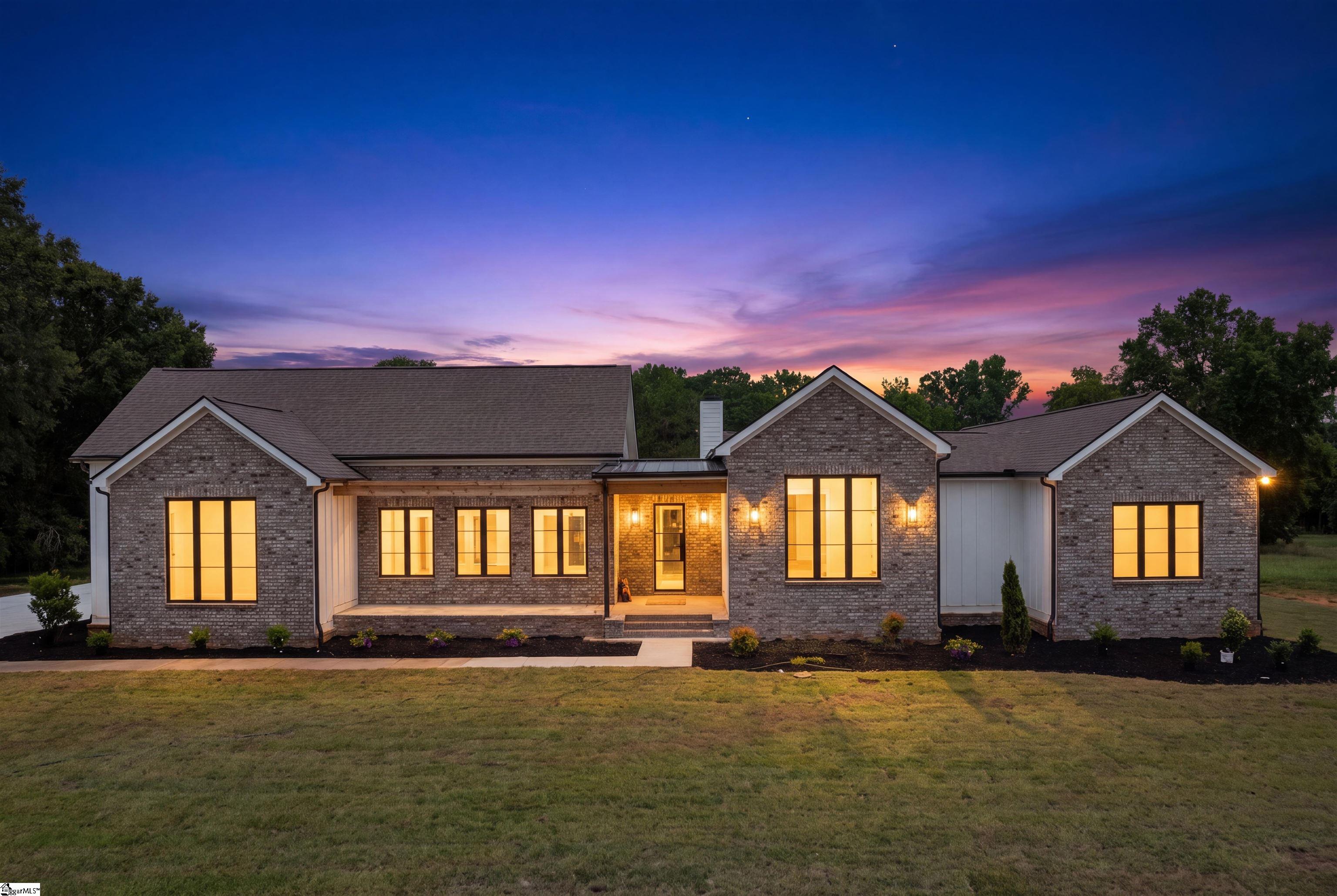 774 Garrison Road Pelzer, SC 29669 - Photo 4 of 31