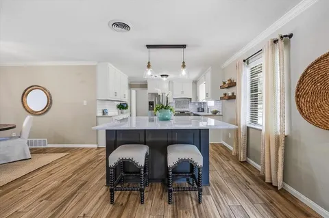 $680,000 | 4405 Westlake Drive, Fort Worth, TX 76109
