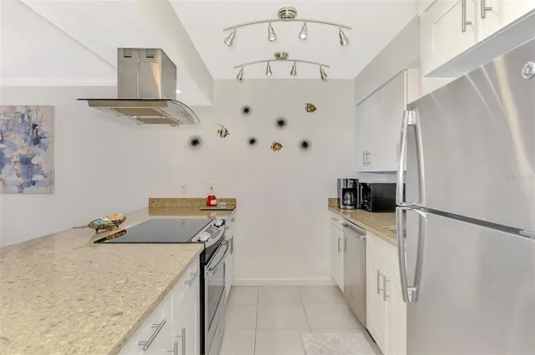 $315,500 | 1618 Stickney Point Road, Unit 101, Sarasota, FL 34231