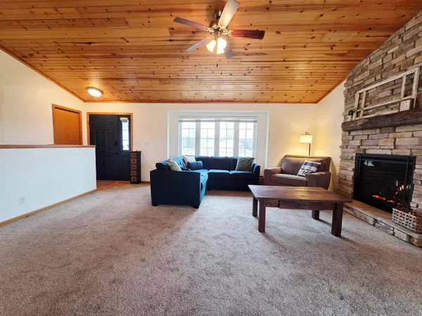 $375,000 | N3337 Whitetail Court, Montello, WI 53949
