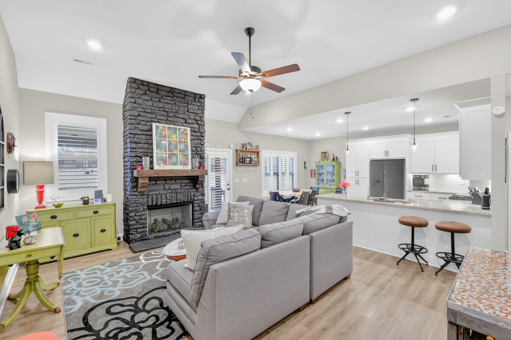 2731 West County Farm Road Springfield, TN 37172 - Photo 2 of 33