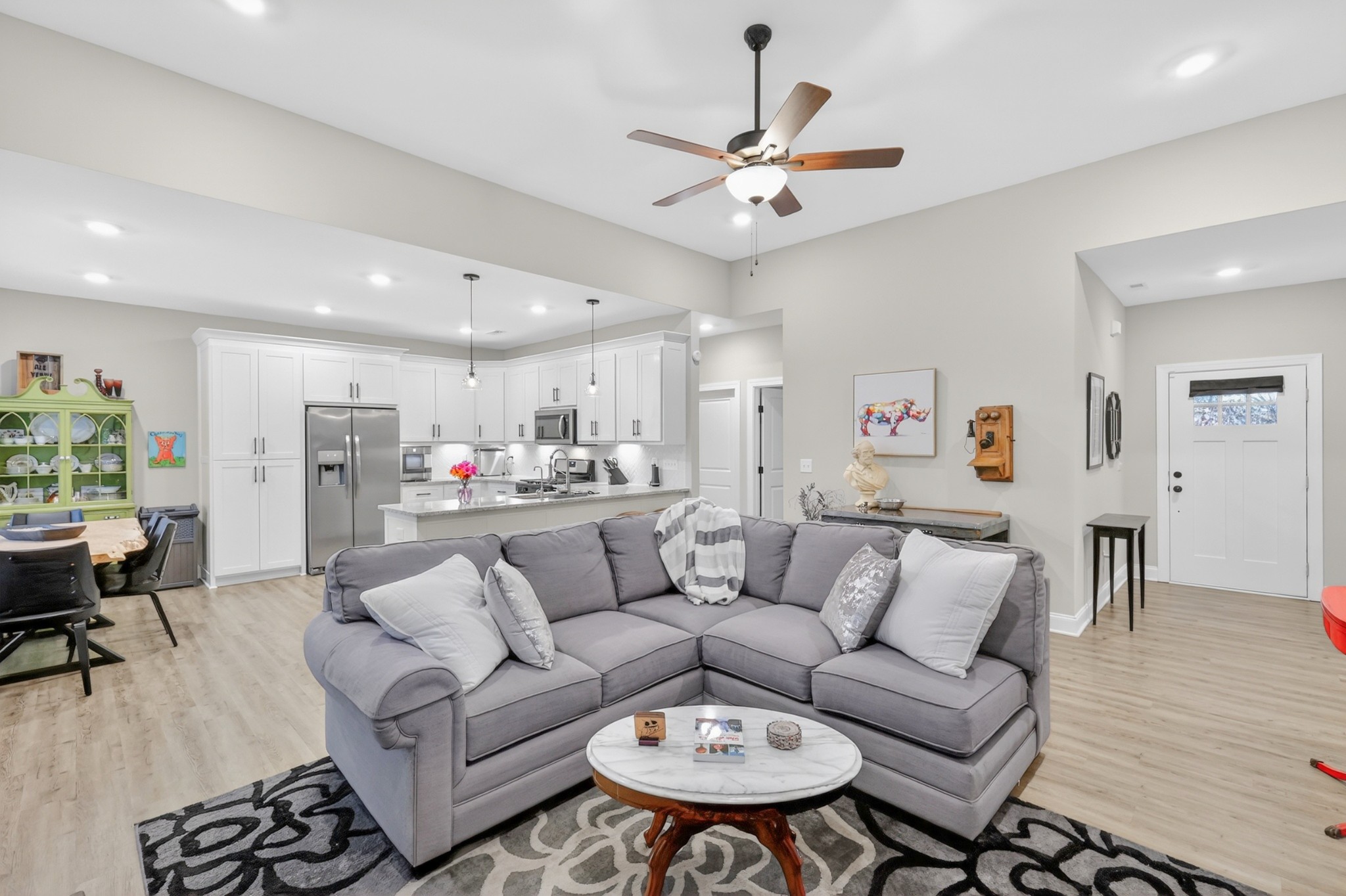 2731 West County Farm Road Springfield, TN 37172 - Photo 3 of 33