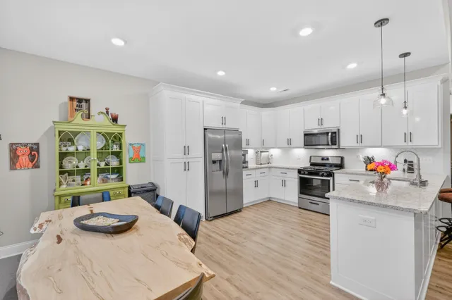 $625,000 | 2731 West County Farm Road, Springfield, TN 37172