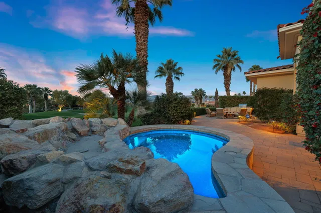 $10,000 | 704 Mission Creek Drive, Palm Desert, CA 92211