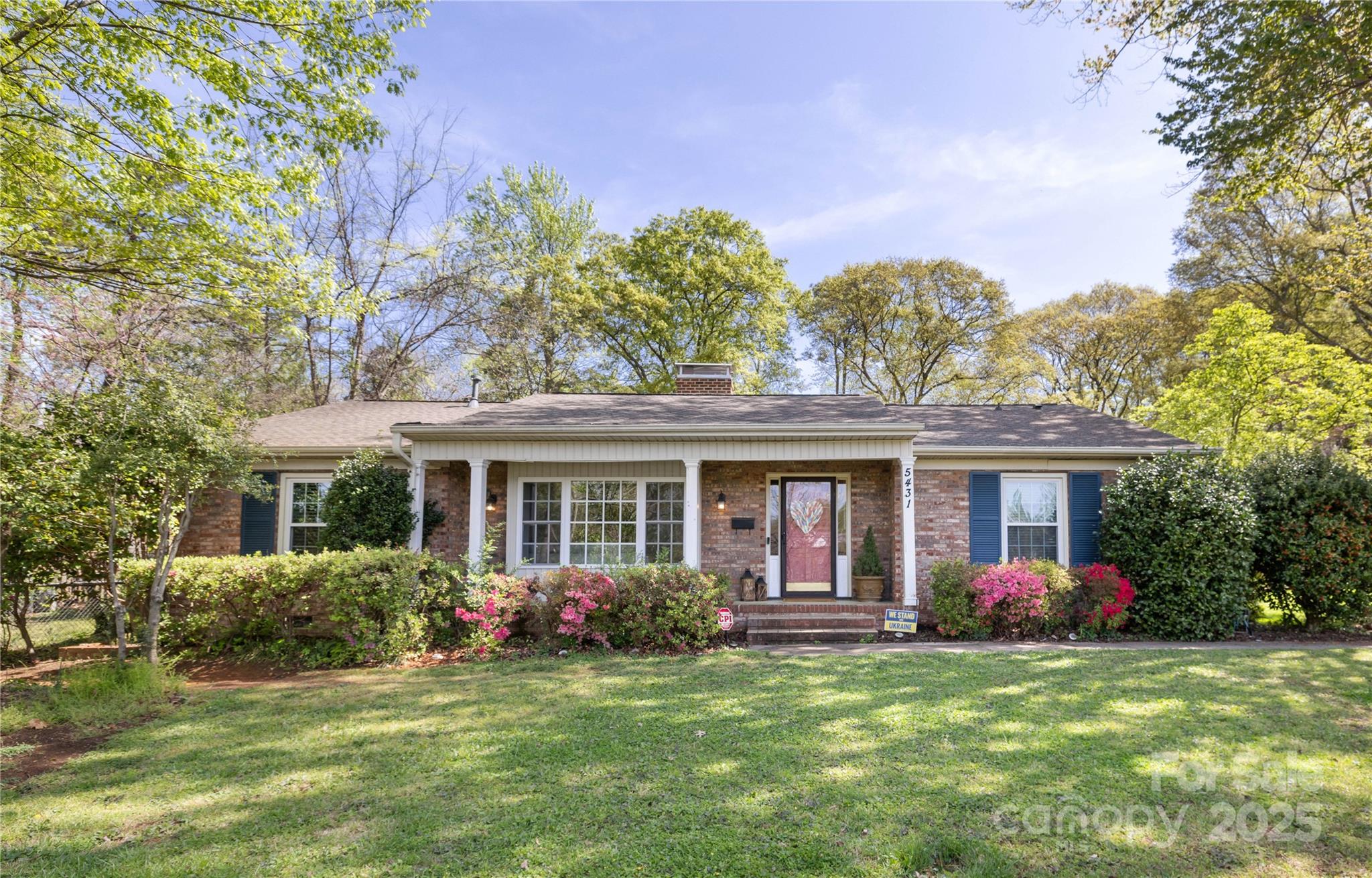 5431 Park Road Charlotte, NC 28209 - Photo 26 of 26 a front view of house with yard and green space