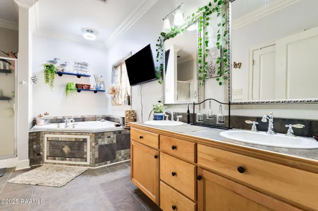 $425,000 | 133 St Ignatius Circle, Cankton, LA 70584