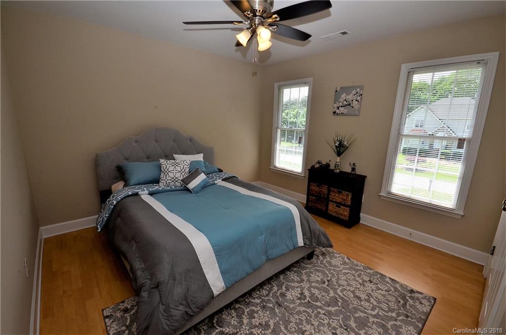 5065 Cobblestone Road Winston-Salem, NC 27106 - Photo 14 of 23 Gallery Image 14