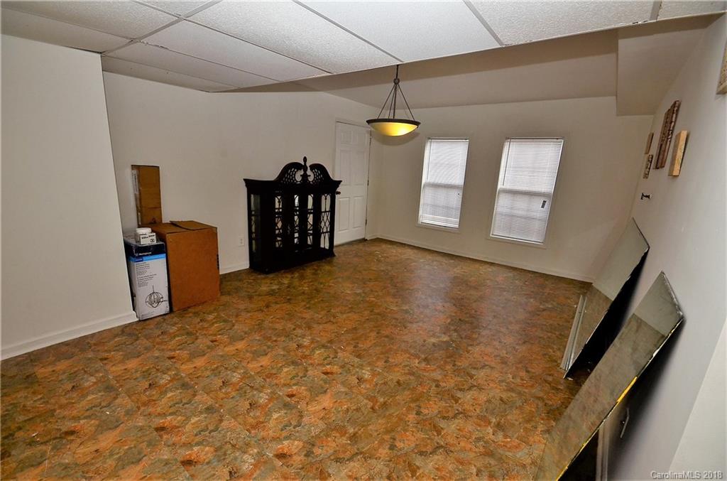 5065 Cobblestone Road Winston-Salem, NC 27106 - Photo 18 of 23 Gallery Image 18