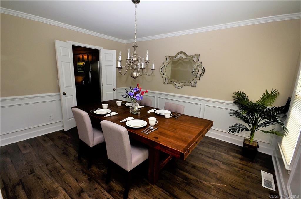 5065 Cobblestone Road Winston-Salem, NC 27106 - Photo 4 of 23 Gallery Image 4