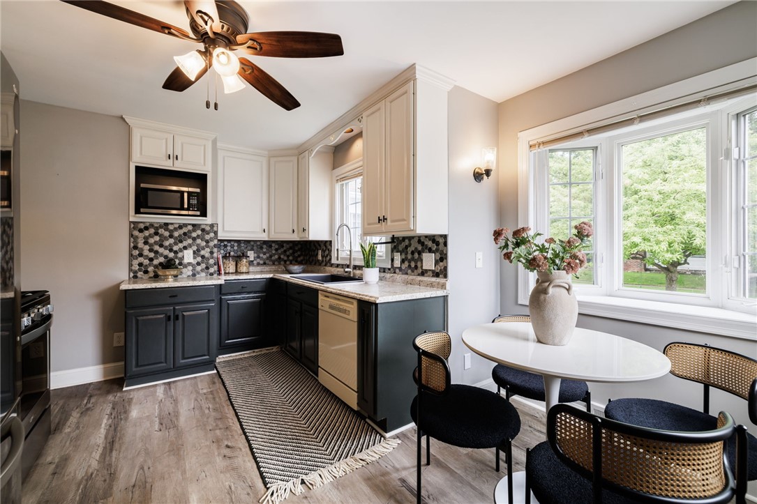695 Eaton Road Irondequoit, NY 14617 - Photo 13 of 34