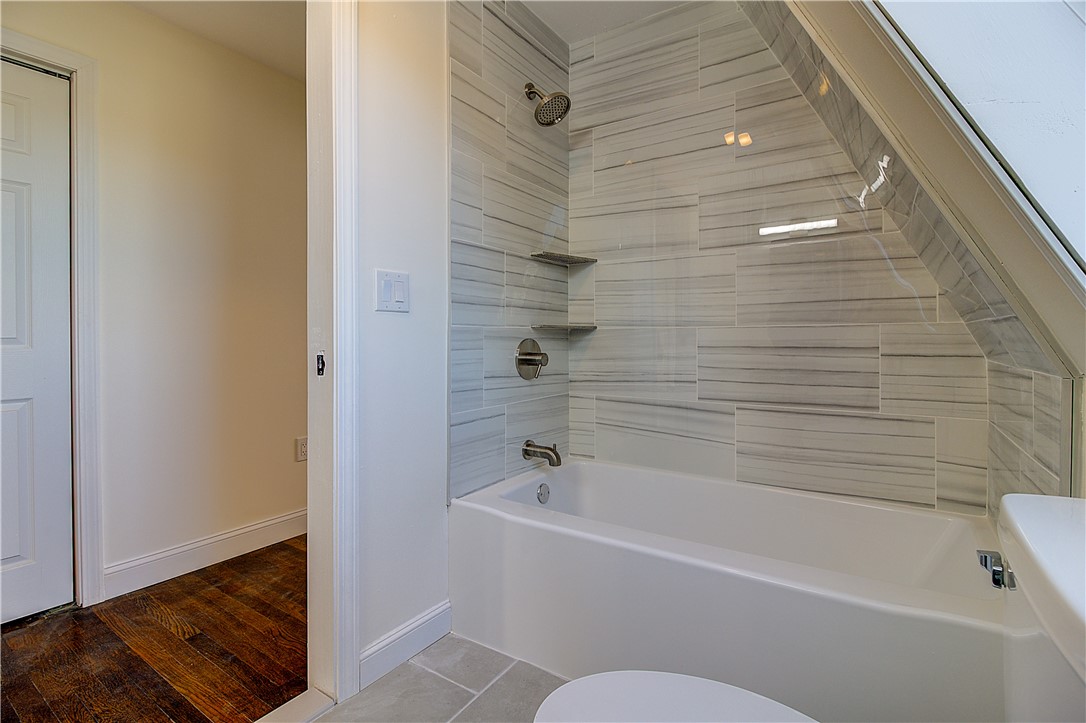 236 Pequot Avenue Warwick, RI 02889 - Photo 23 of 38