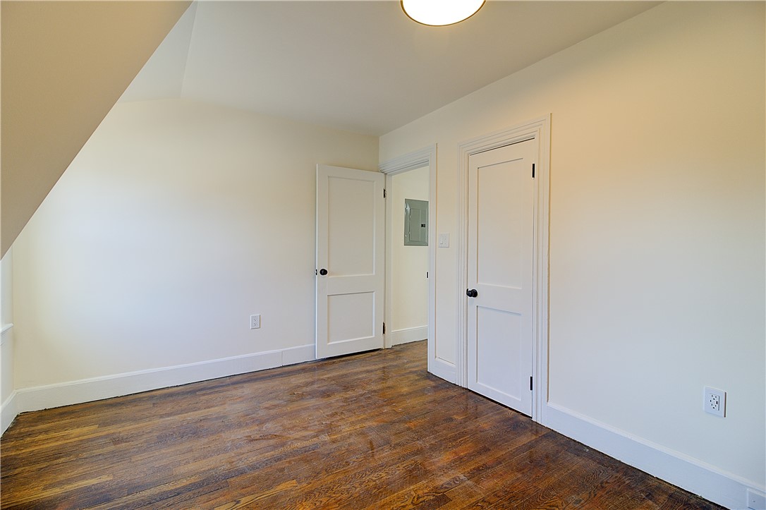 236 Pequot Avenue Warwick, RI 02889 - Photo 26 of 38