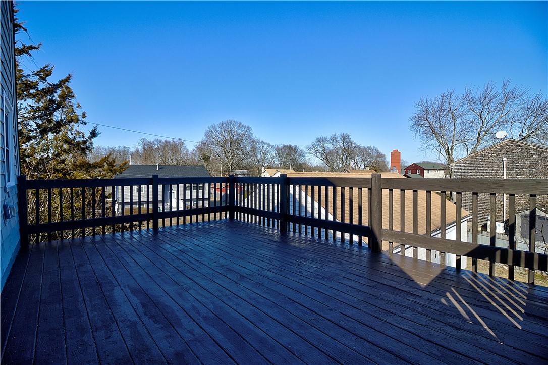 236 Pequot Avenue Warwick, RI 02889 - Photo 33 of 38