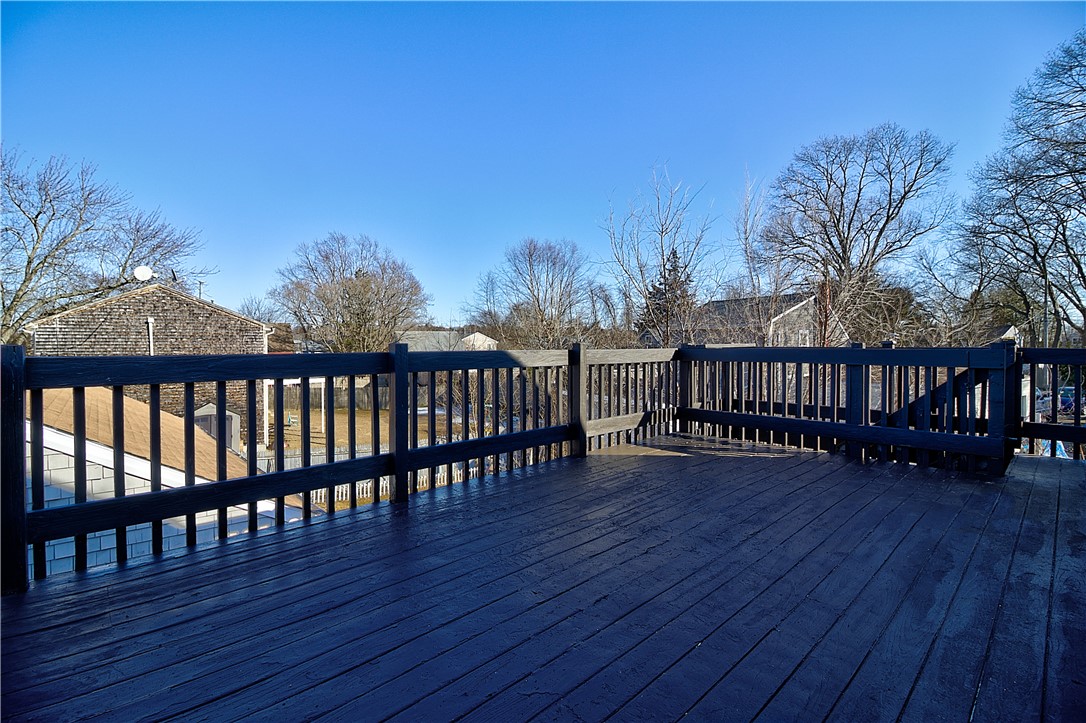 236 Pequot Avenue Warwick, RI 02889 - Photo 34 of 38