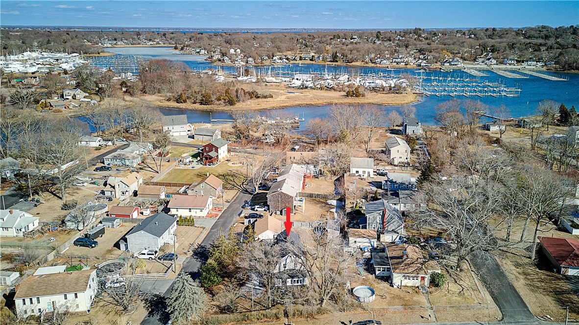 236 Pequot Avenue Warwick, RI 02889 - Photo 36 of 38