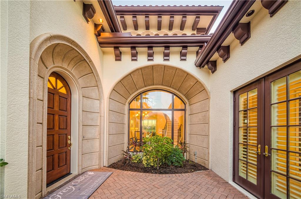 2829 Capistrano Way Naples, FL 34105 - Photo 3 of 35