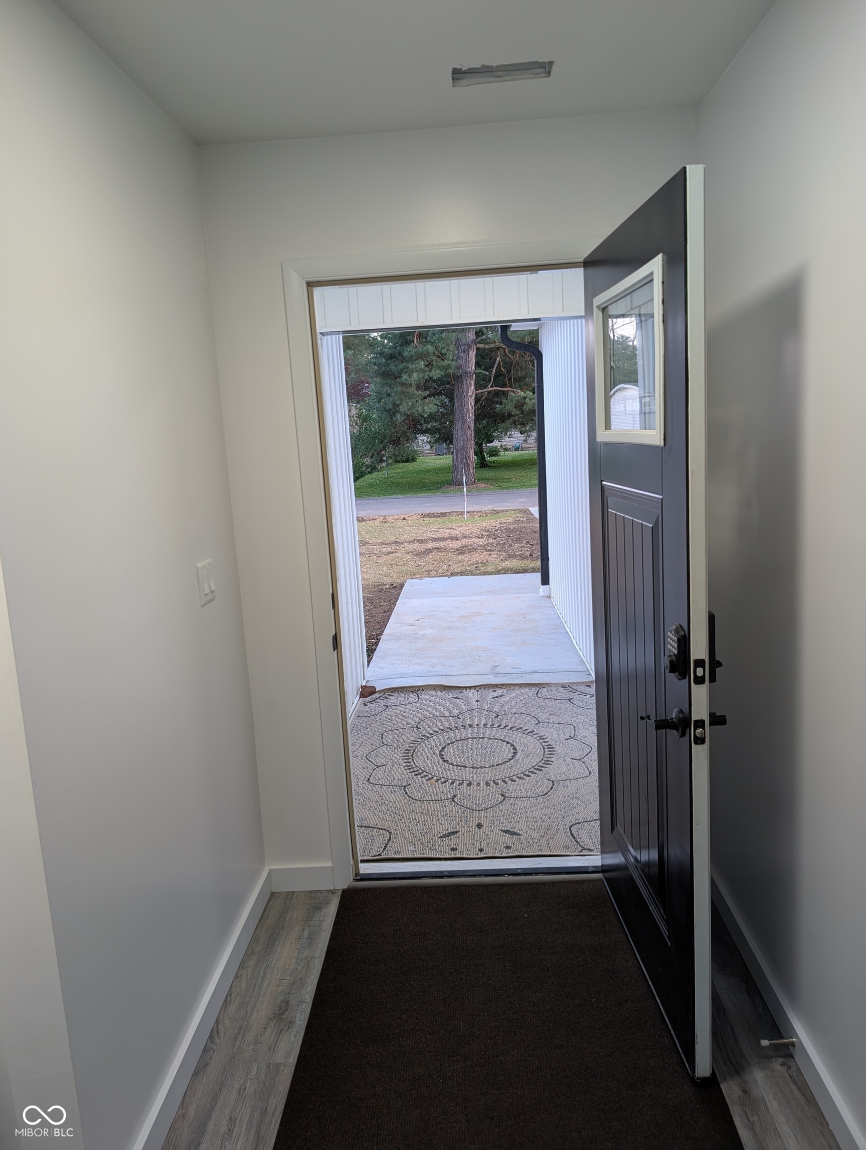 403 Poplar Street Elizabethtown, IN 47232 - Photo 5 of 27