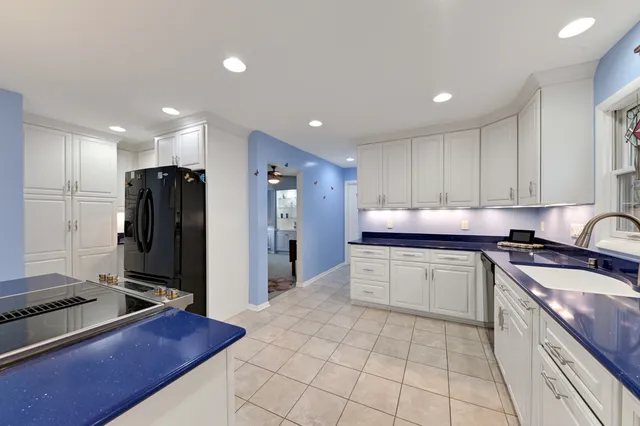 $675,000 | 3285 Old Lantern Drive, Brookfield, WI 53005