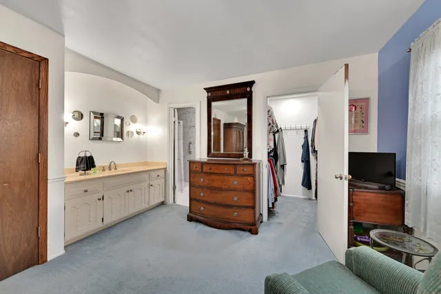 $675,000 | 3285 Old Lantern Drive, Brookfield, WI 53005